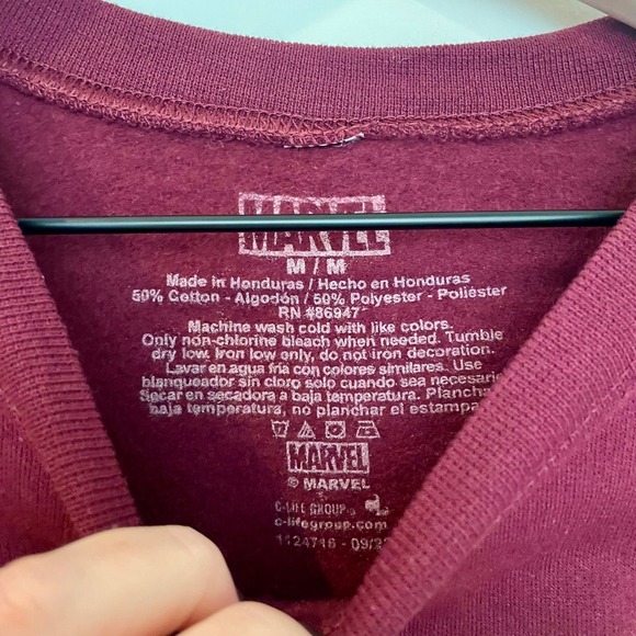 Marvel Comics Spider-Man Graphic Sweatshirt Burgundy Pullover Men's M - Picture 4 of 8